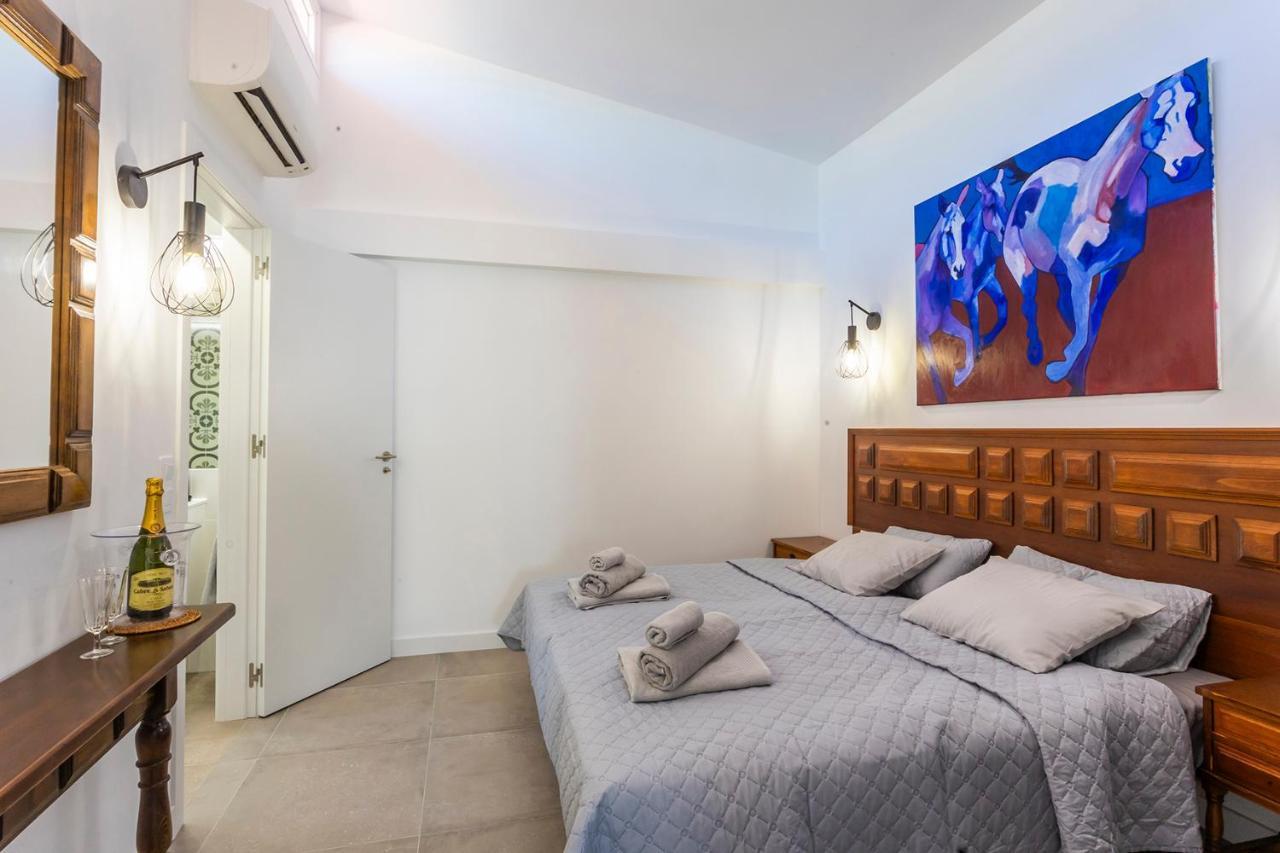 Villa Azure Horizon And Breeze - Panoramic Ocean View And Heated Pool Чайофа Экстерьер фото