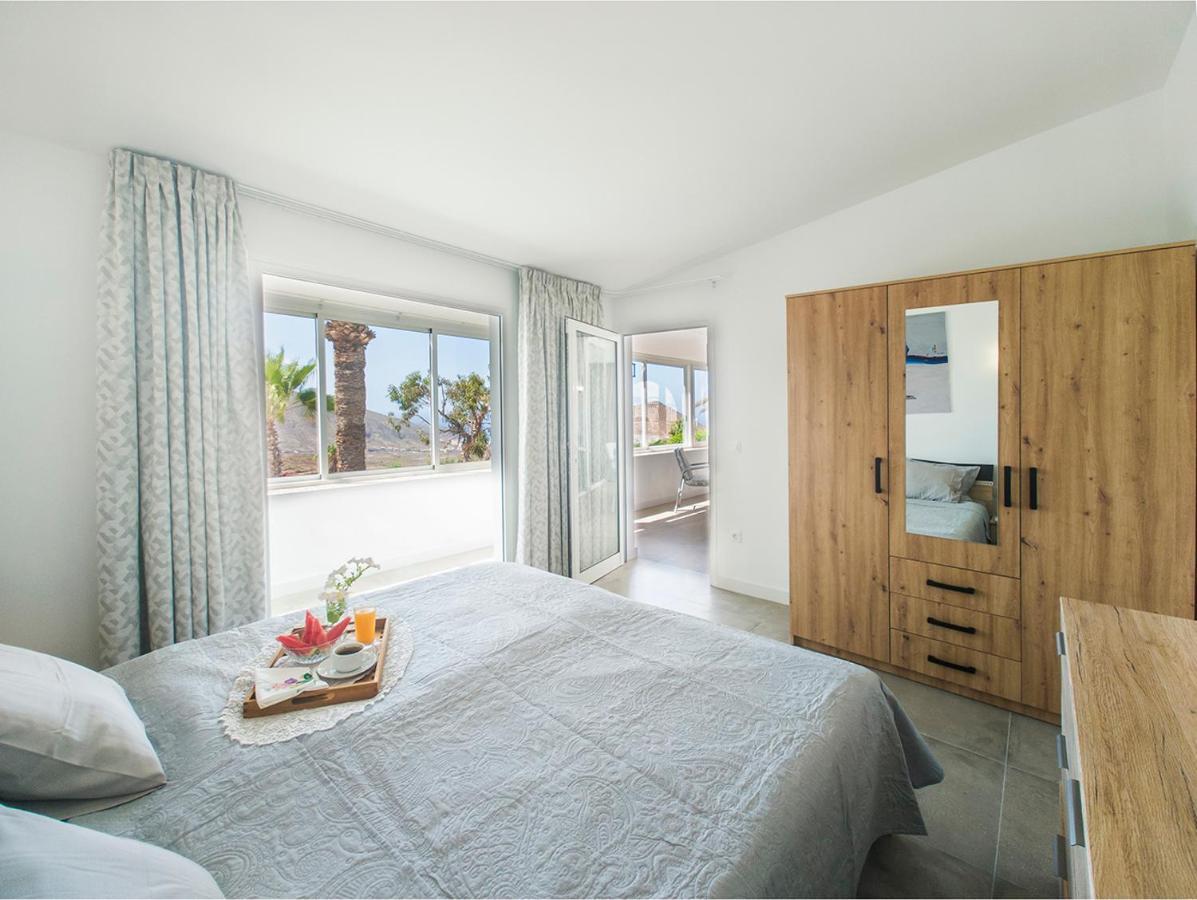 Villa Azure Horizon And Breeze - Panoramic Ocean View And Heated Pool Чайофа Экстерьер фото