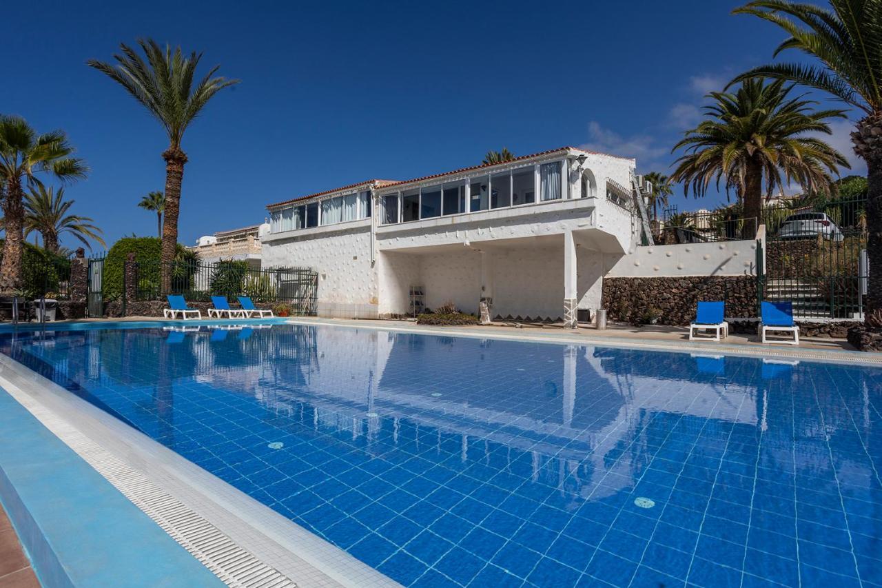 Villa Azure Horizon And Breeze - Panoramic Ocean View And Heated Pool Чайофа Экстерьер фото