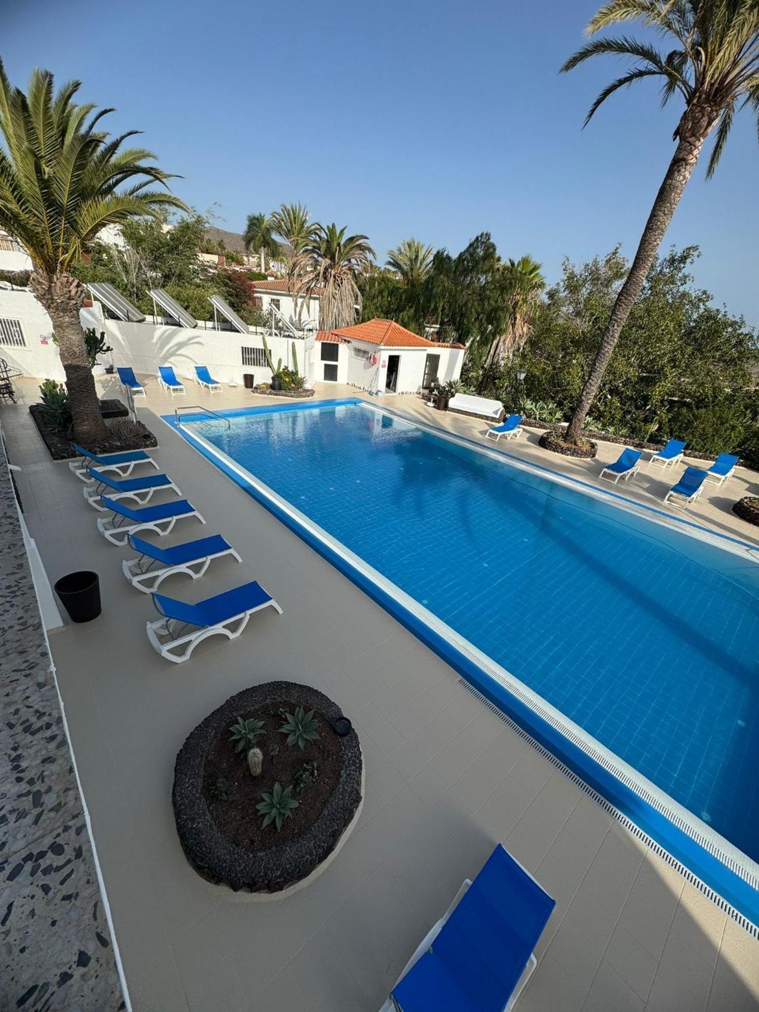 Villa Azure Horizon And Breeze - Panoramic Ocean View And Heated Pool Чайофа Экстерьер фото